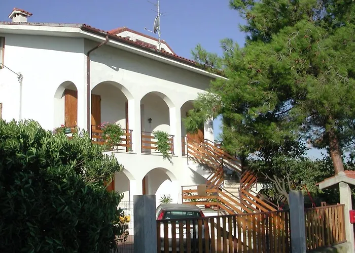 בית הארחה Mansarda Seaview