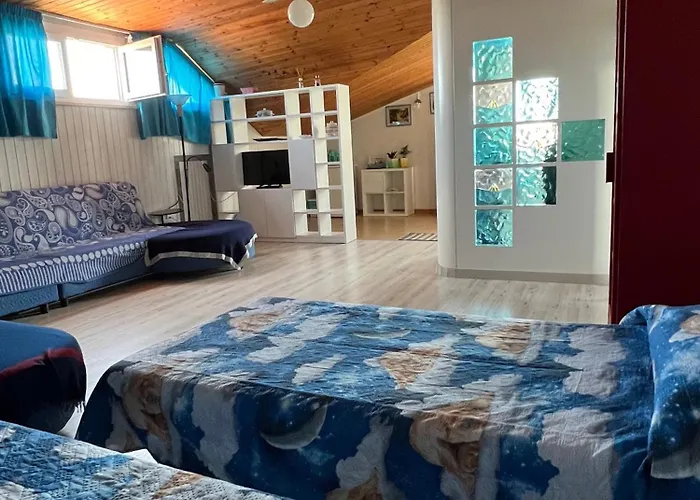 בית הארחה Mansarda Seaview